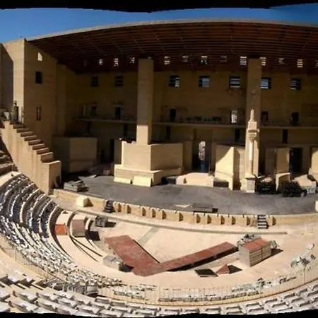 Castillo Y Teatro Romano *
